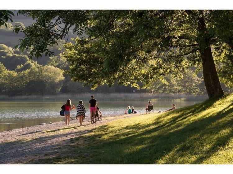 Photo 2 Lac de Petichet - Plage du Miradou