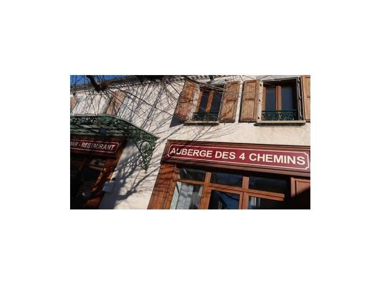 Photo 1 Auberge des 4 chemins