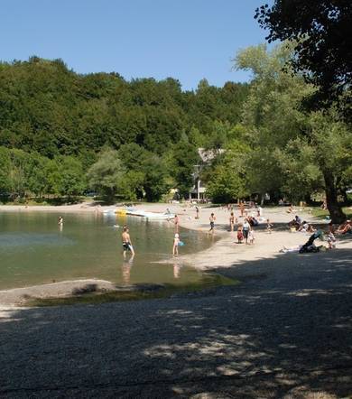 Plage Nord du Lac de Laffrey