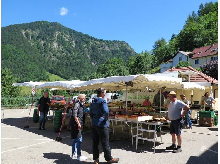 Photo 1 Marché de Corps