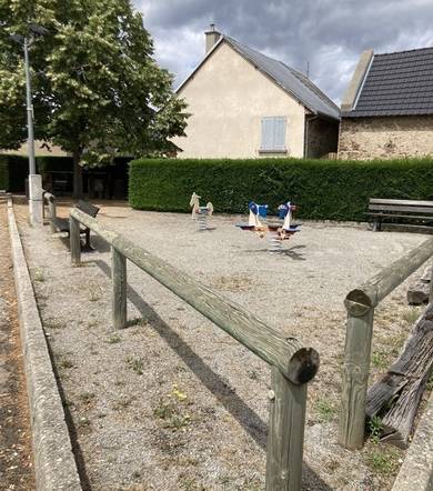 Aire de jeux - Eglise de Monteynard