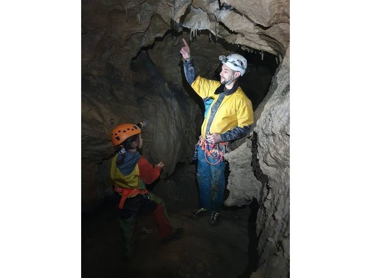 Photo 1 Spéléologie découverte  - Grotte de la Résurrection avec Ecrins Spéléo Canyon