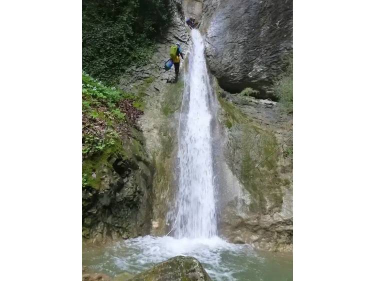 Photo 1 Canyoning découverte - Canyon du Rio Sourd avec Ecrins Spéléo Canyon