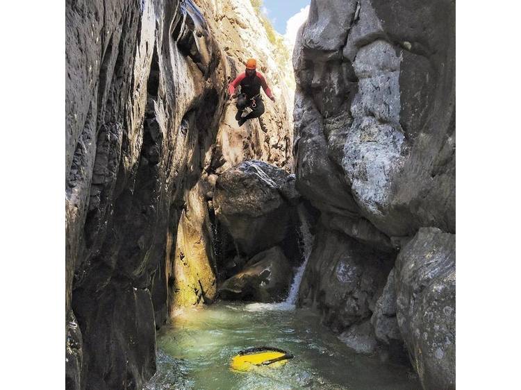 Photo 4 Canyoning sportif - Ecrins Spéléo Canyon