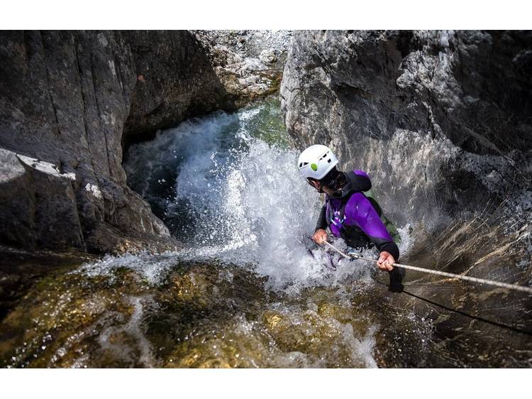 Photo 9 Canyoning sportif - Ecrins Spéléo Canyon