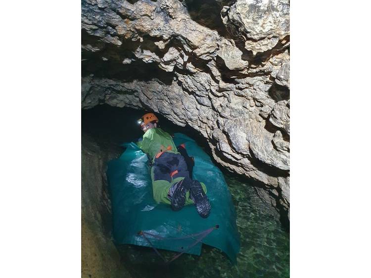 Photo 11 Spéléologie pour tous niveaux avec Écrins Spéléo Canyon