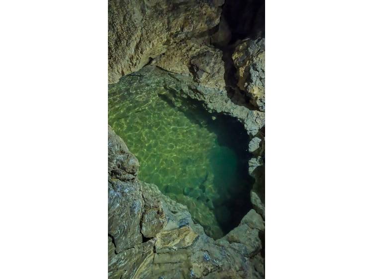 Photo 3 Spéléologie sportive - Grotte du Puits des Bans - Dévoluy  avec Ecrins Spéléo Canyon