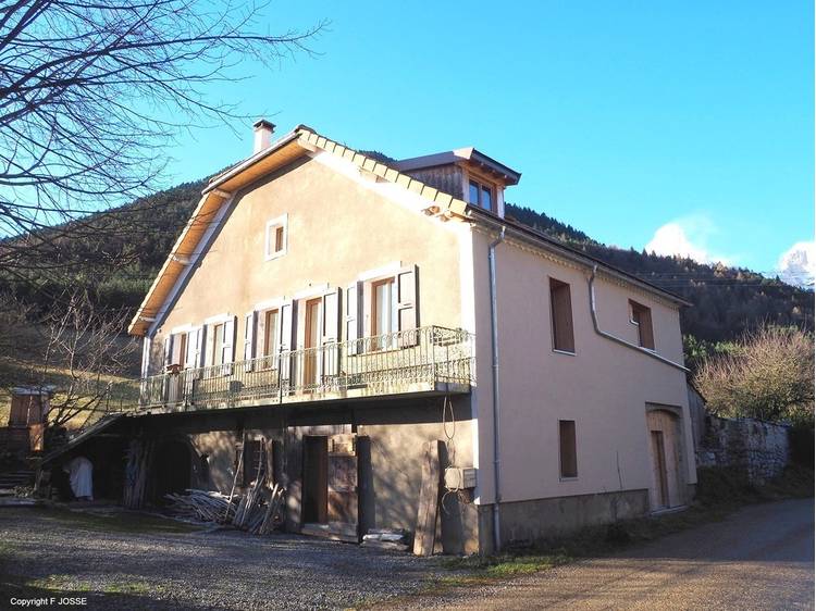 Photo 1 Gîte d'étape randonneurs - La Lune Randonne - 2 à 8 personnes