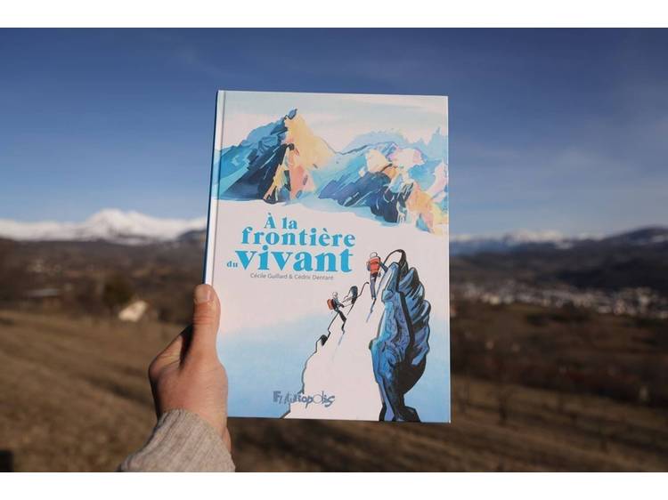 Photo 1 Rencontre autour de la BD "A la frontière du vivant"