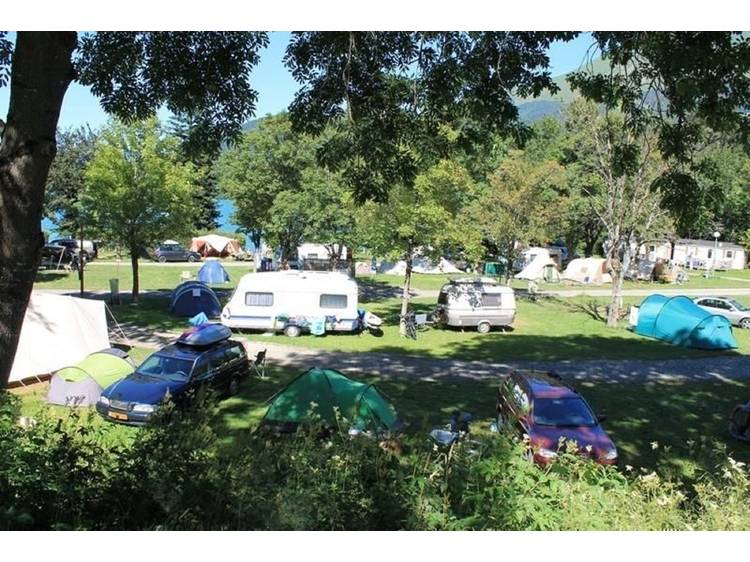 Photo 1 Camping Au Pré du Lac