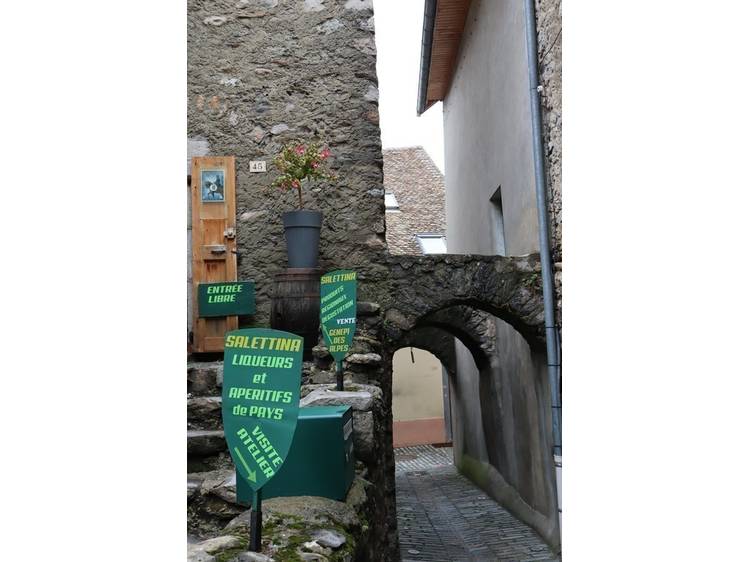 Photo 2 Maison Salettina Distillerie