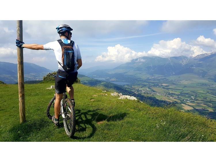Photo 1 N°19 Les Gros Mollets (La baraque du Jas depuis Pierre Chatel) - Boucle VTT