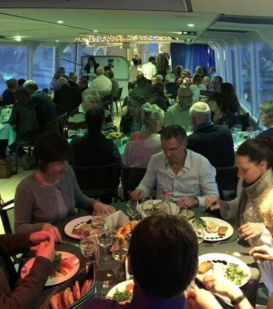 Croisières apéritives sur le bateau La MIRA