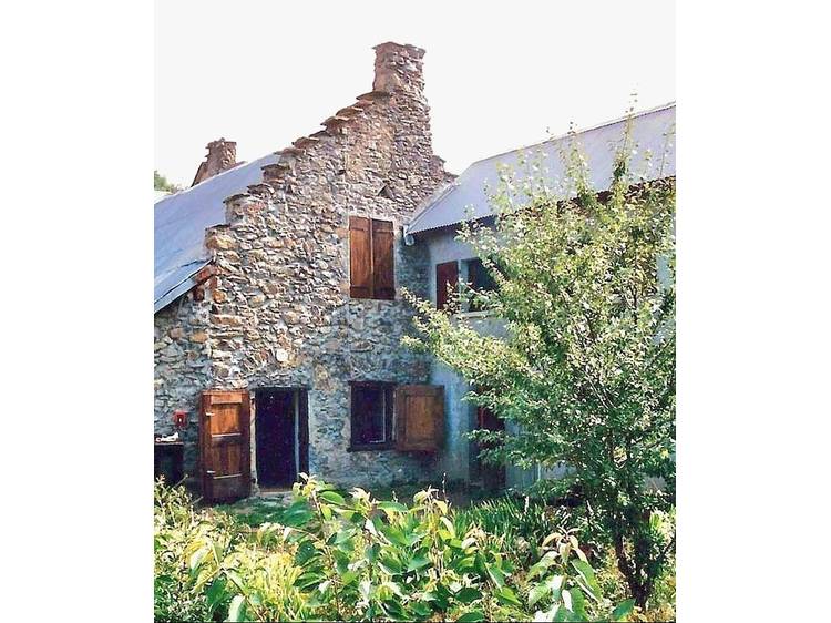 Photo 1 Chalet de l'Union Locale des Maisons de la Jeunesse et de la Culture de Grenoble - 17 à 25p.